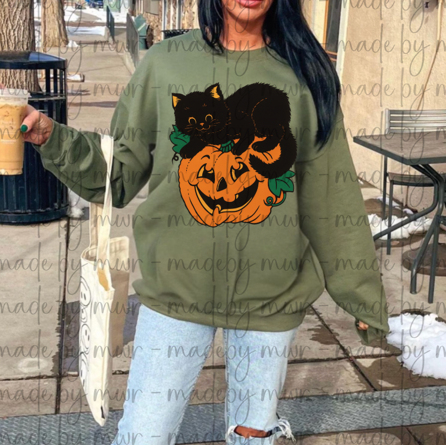 Retro Halloween Sweatshirt